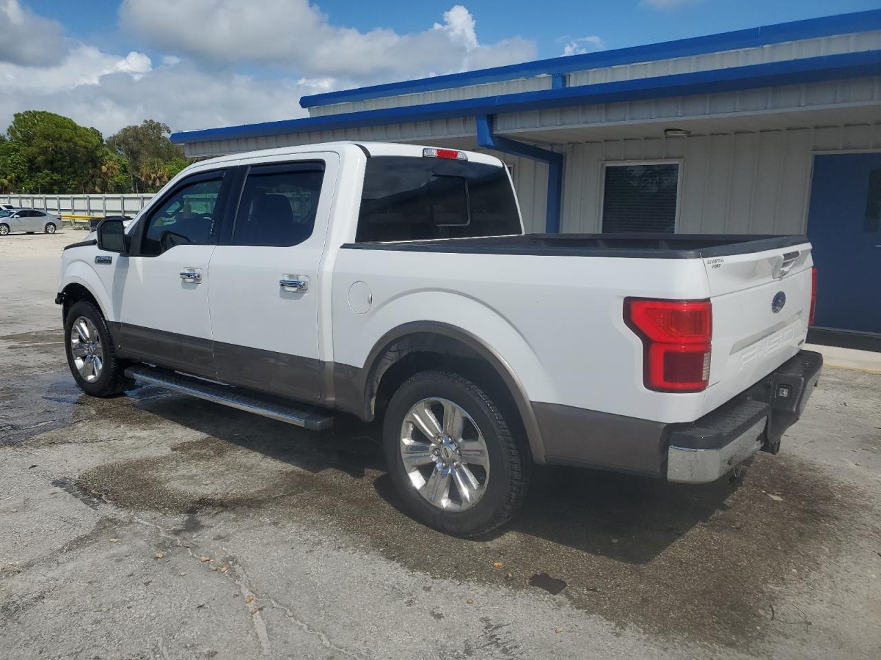 FORD F-150 SUPERCREW