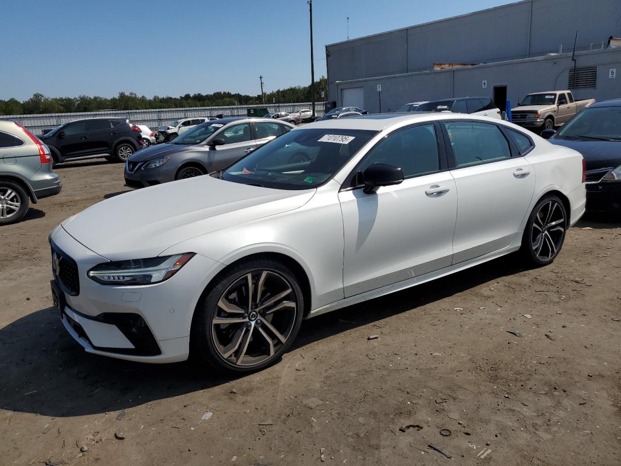 VOLVO S90 T6 R-DESIGN