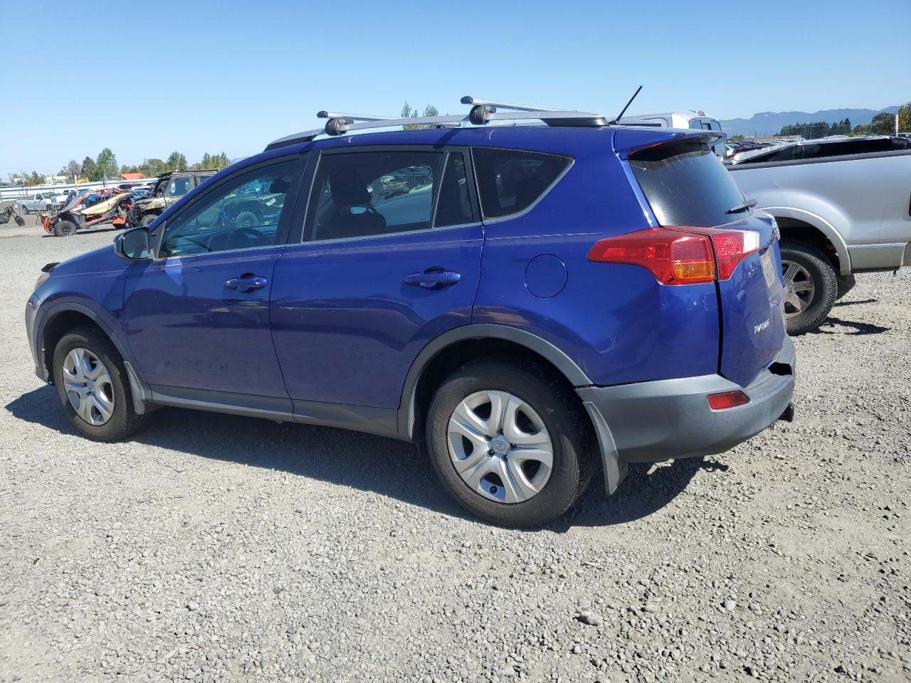 TOYOTA RAV4 LE