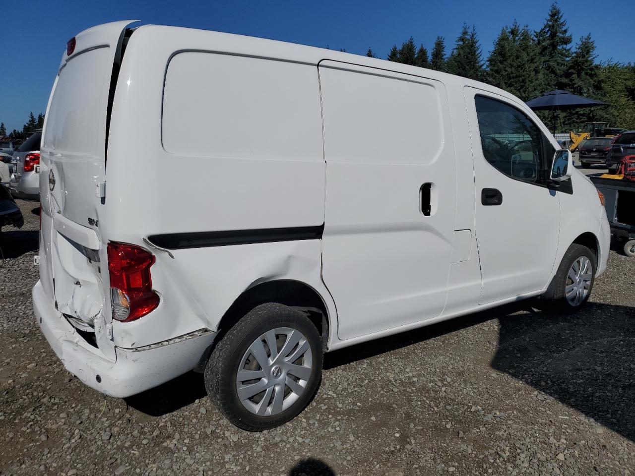 NISSAN NV200 2.5S