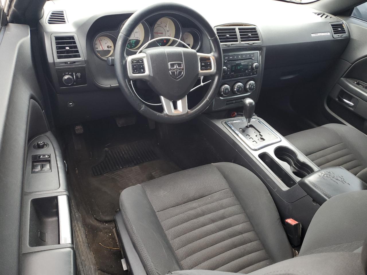 DODGE CHALLENGER SXT