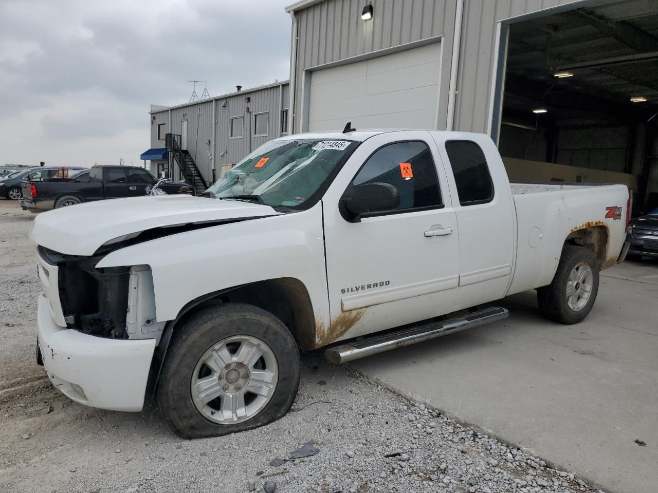 CHEVROLET SILVERADO K1500 LT