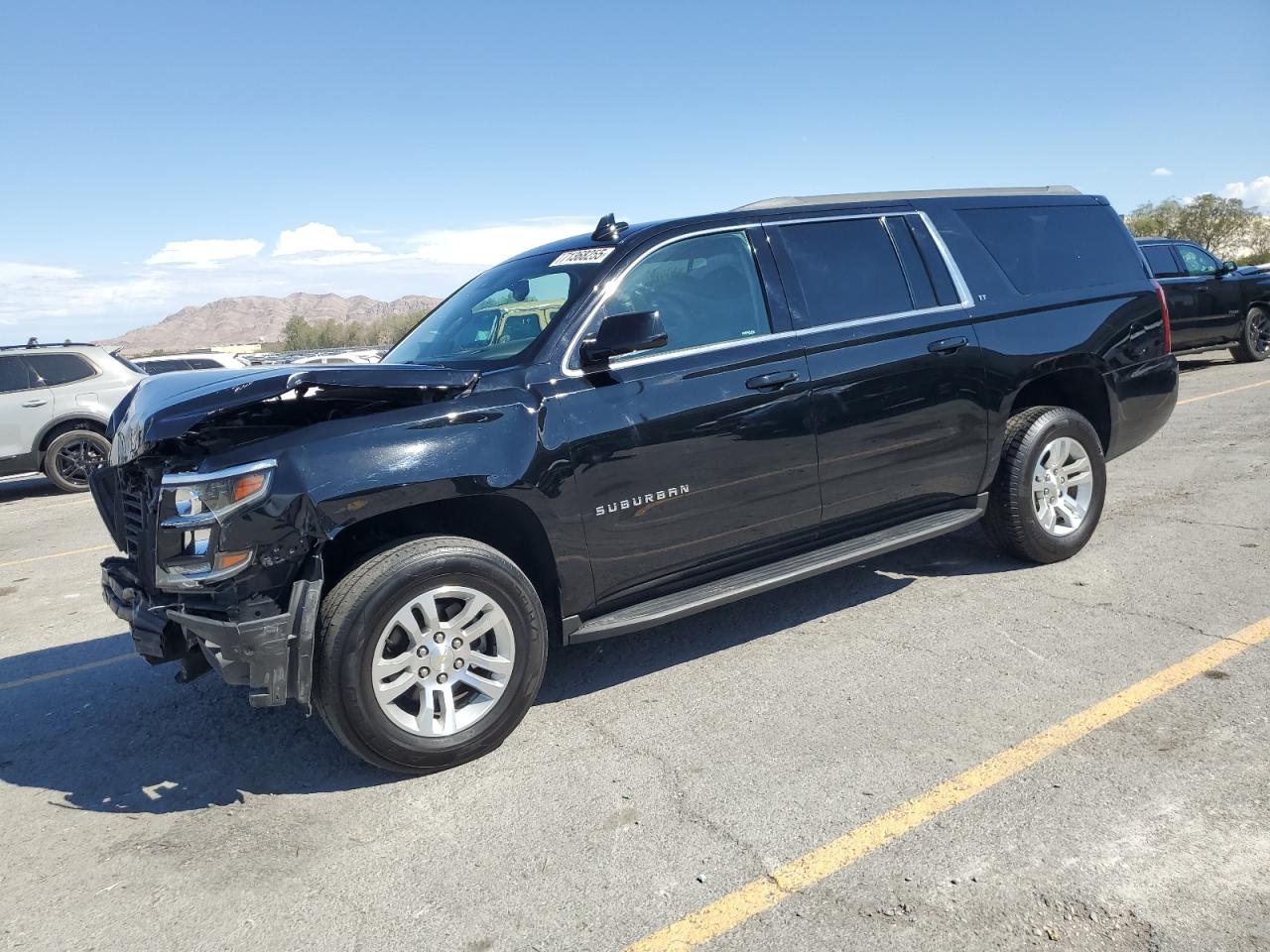 CHEVROLET SUBURBAN C1500 LT