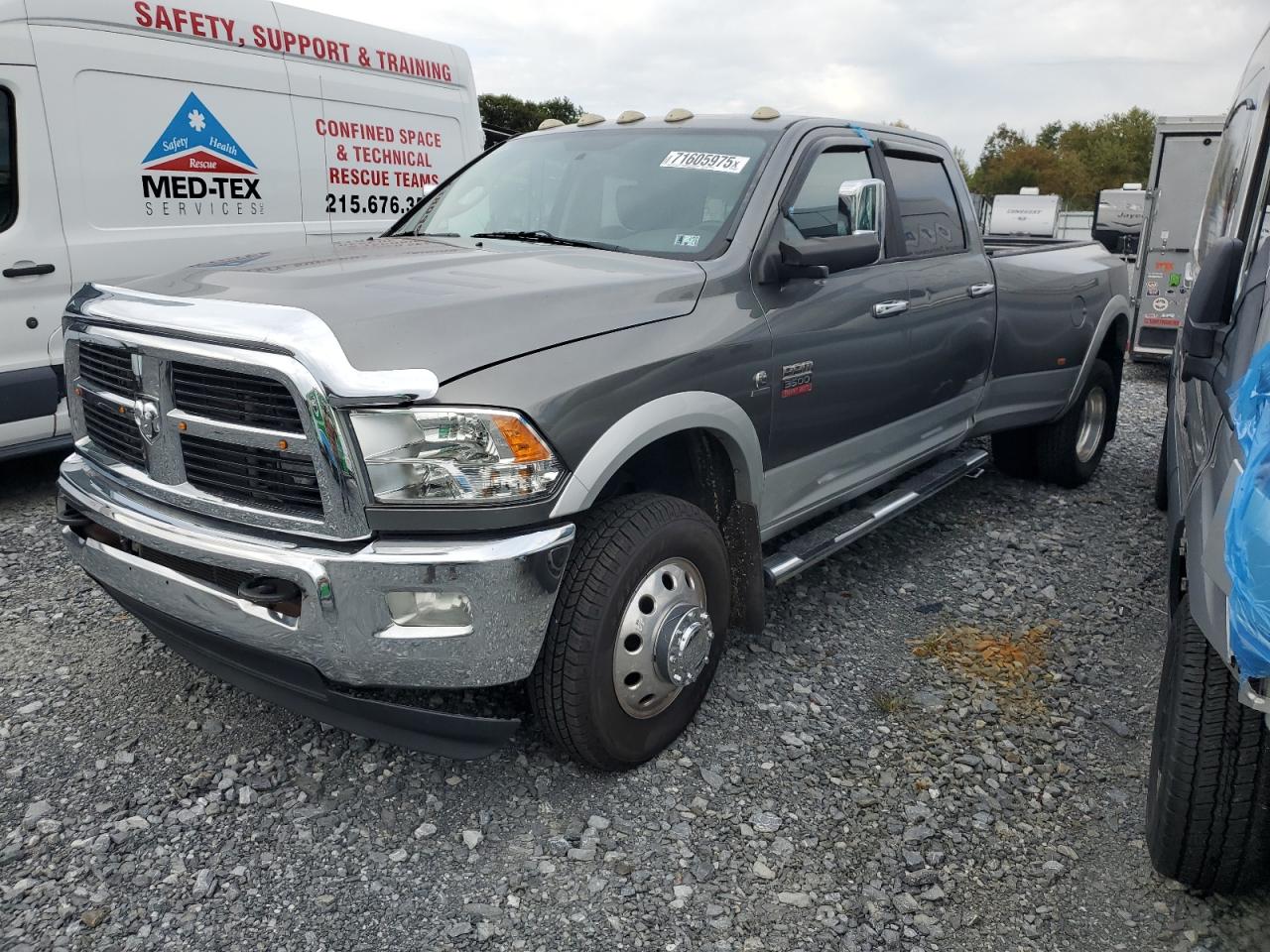 DODGE RAM 3500 LARAMIE