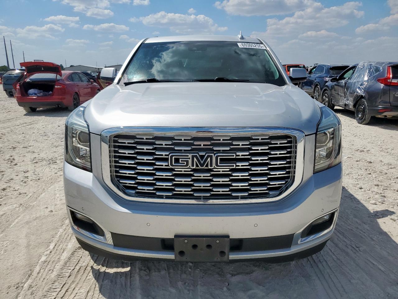 GMC YUKON DENALI