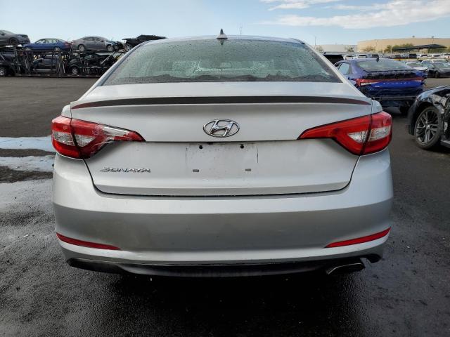 2016 HYUNDAI SONATA SE 5NPE24AF2GH371443