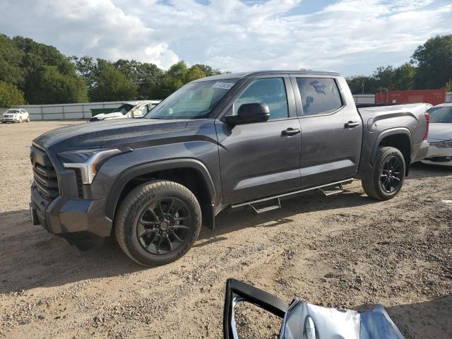 TOYOTA TUNDRA CREWMAX SR