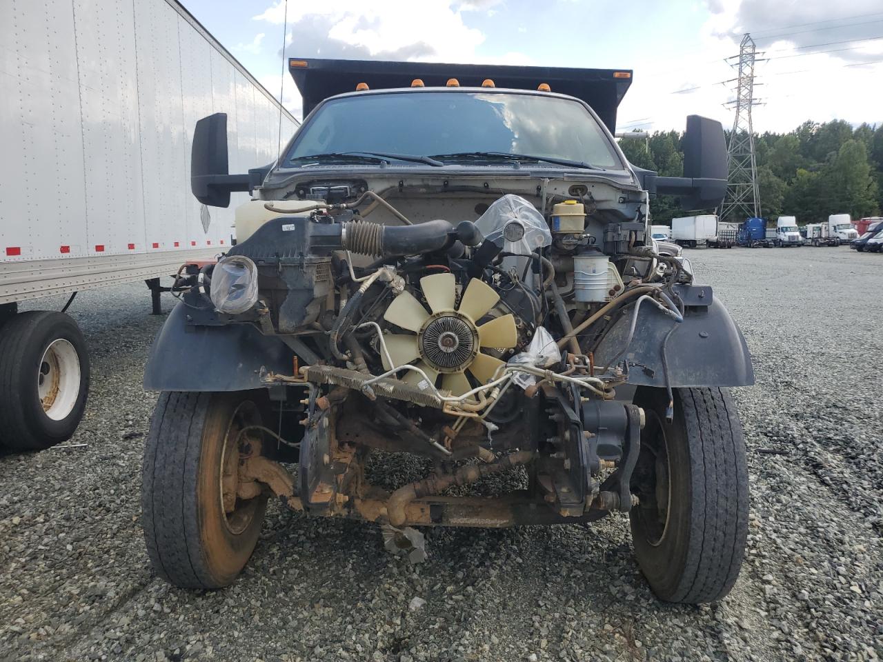 FORD F-750 SUPER DUTY