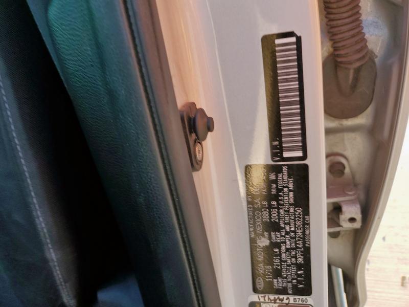 2017 KIA FORTE LX 3KPFL4A73HE082250