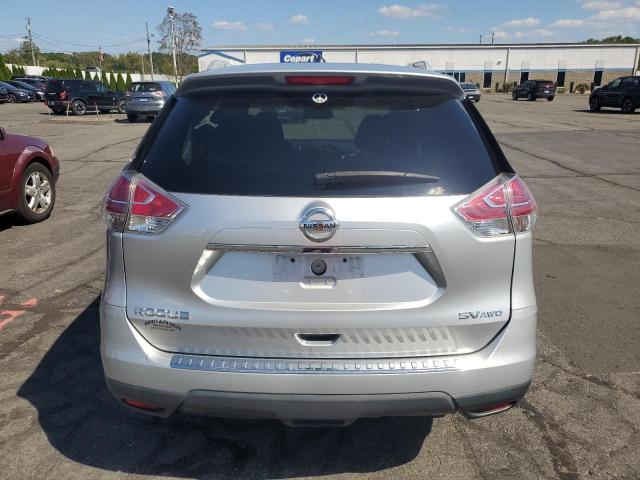 2015 NISSAN ROGUE S 5N1AT2MV0FC824435