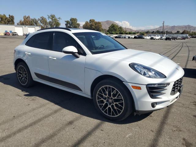 2017 PORSCHE MACAN S WP1AB2A53HLB19450