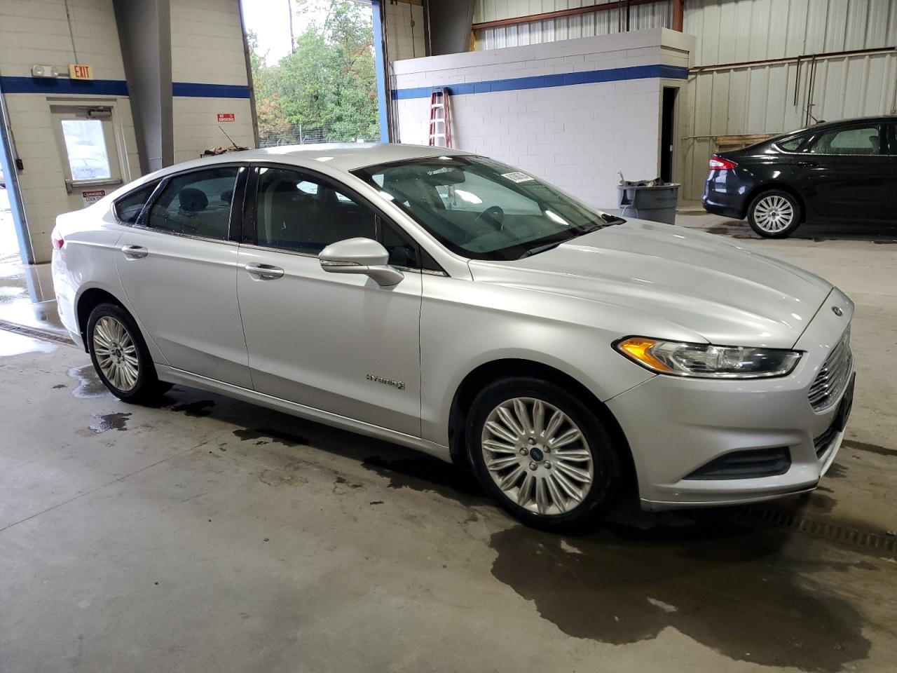 FORD FUSION SE HYBRID