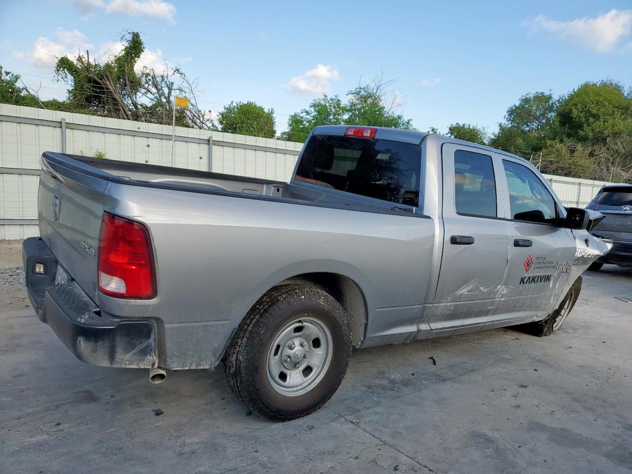 RAM 1500 TRADESMAN