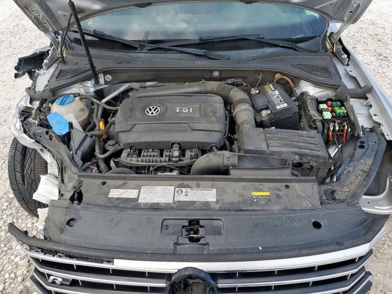 2017 VOLKSWAGEN PASSAT R-L - 1VWDT7A31HC071810