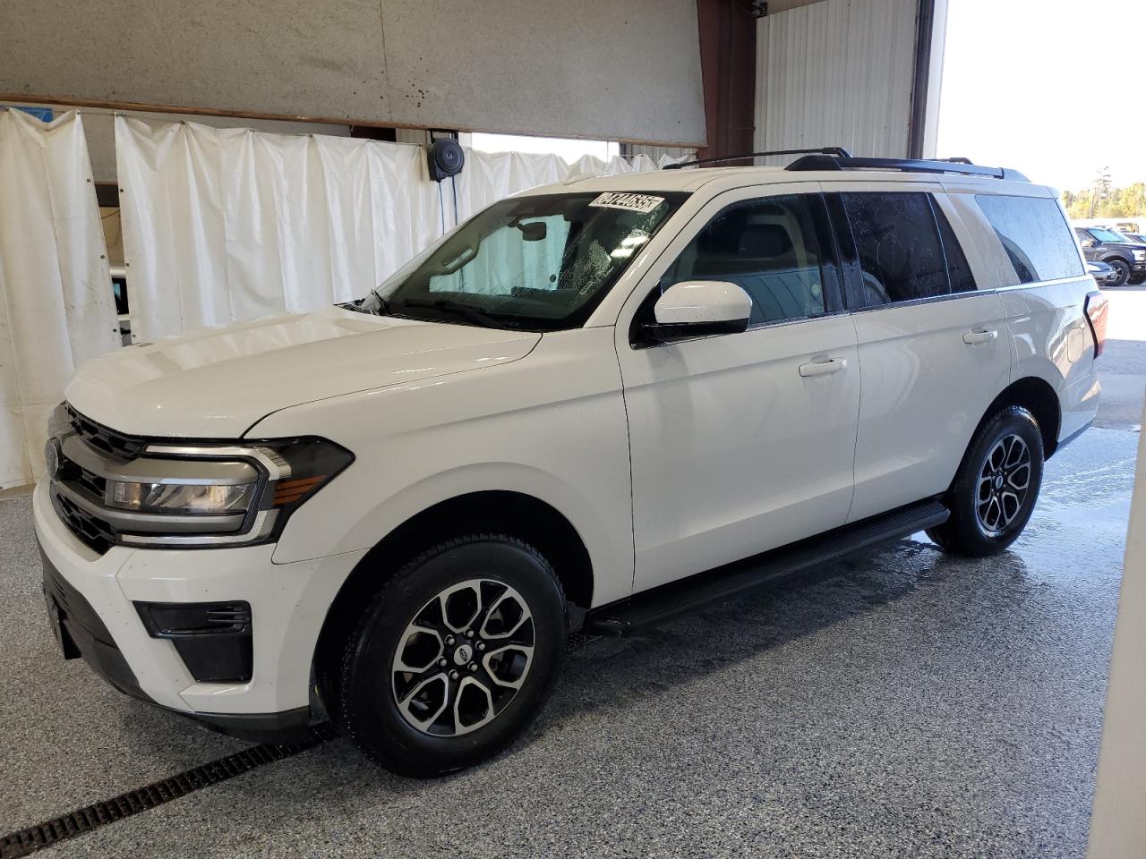 FORD EXPEDITION XLT