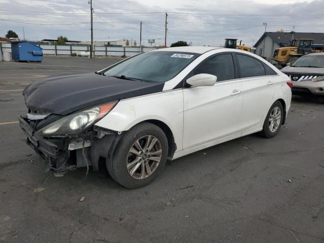 Global Auto Auctions: 2013 HYUNDAI SONATA GLS