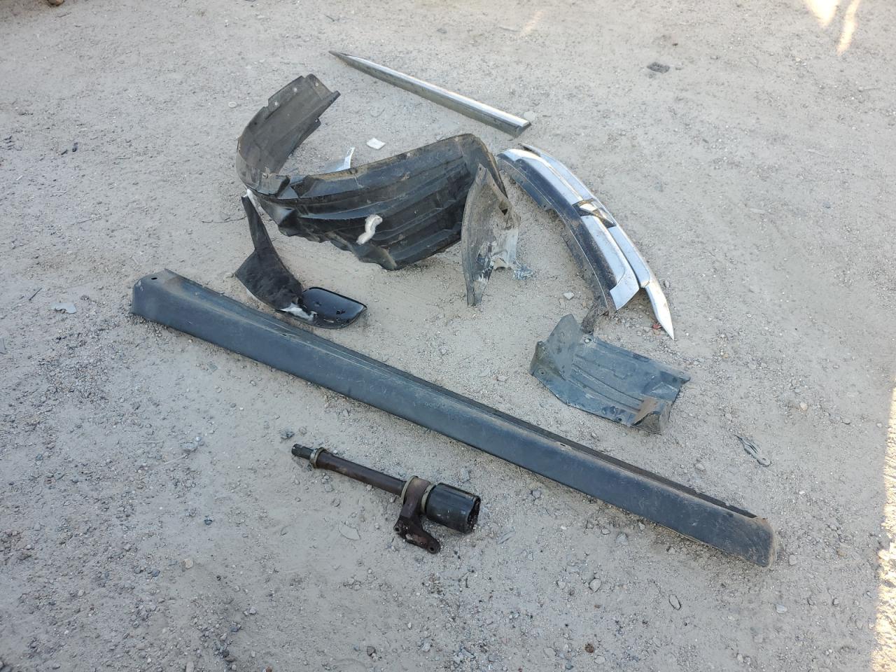 MITSUBISHI OUTLANDER SE