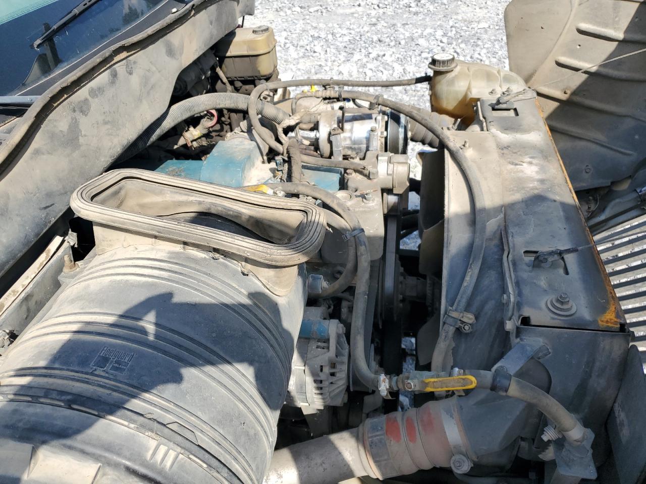 Lot #3235632605 2002 INTL 4000 4300