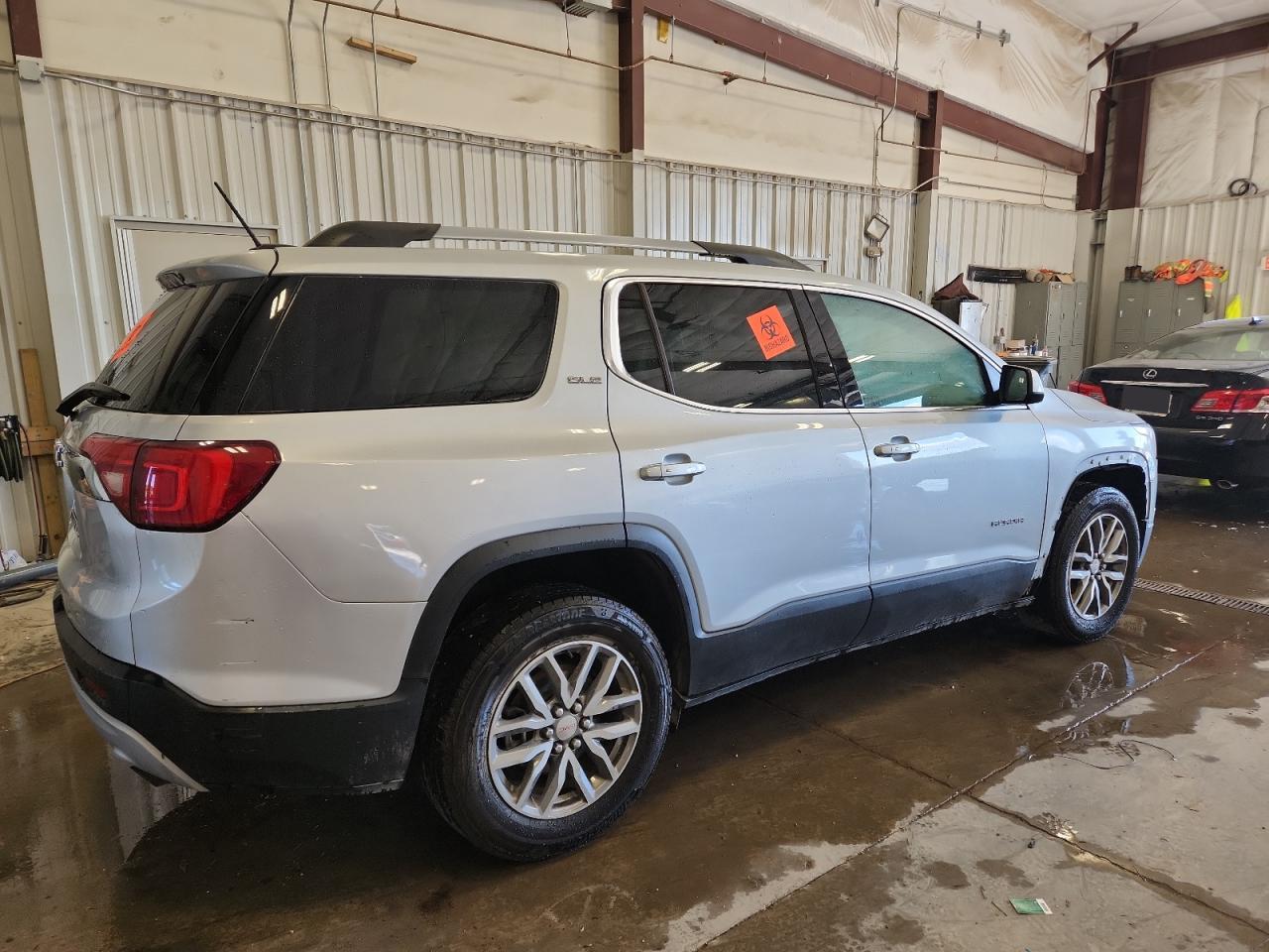 GMC ACADIA SLE
