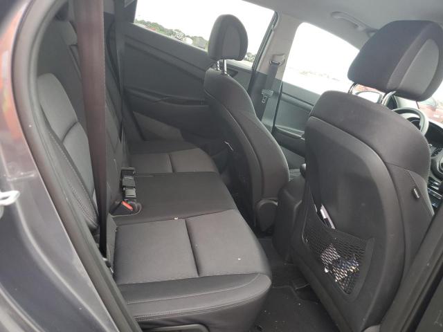 2018 HYUNDAI TUCSON SE KM8J23A45JU749643