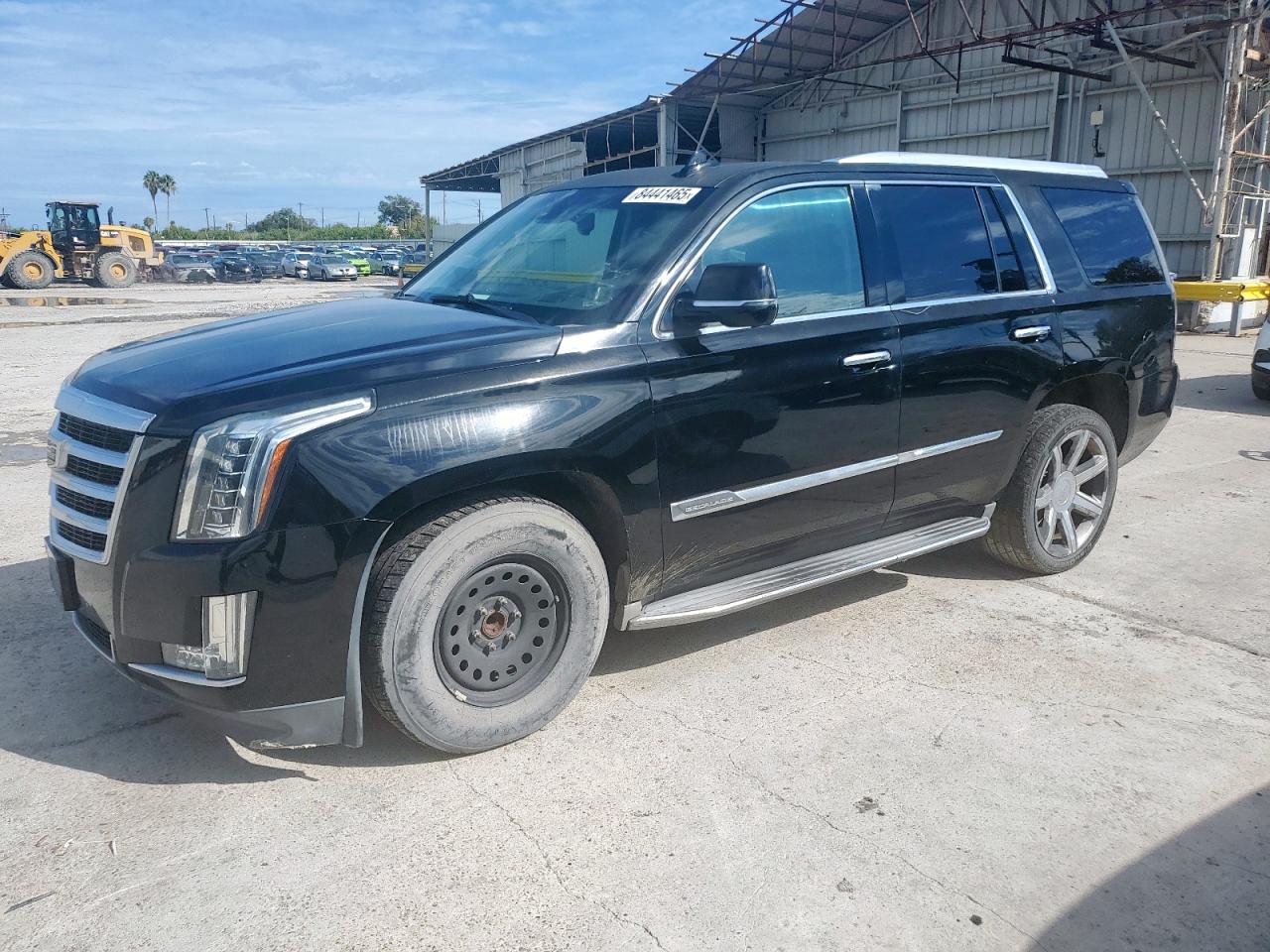 CADILLAC ESCALADE LUXURY
