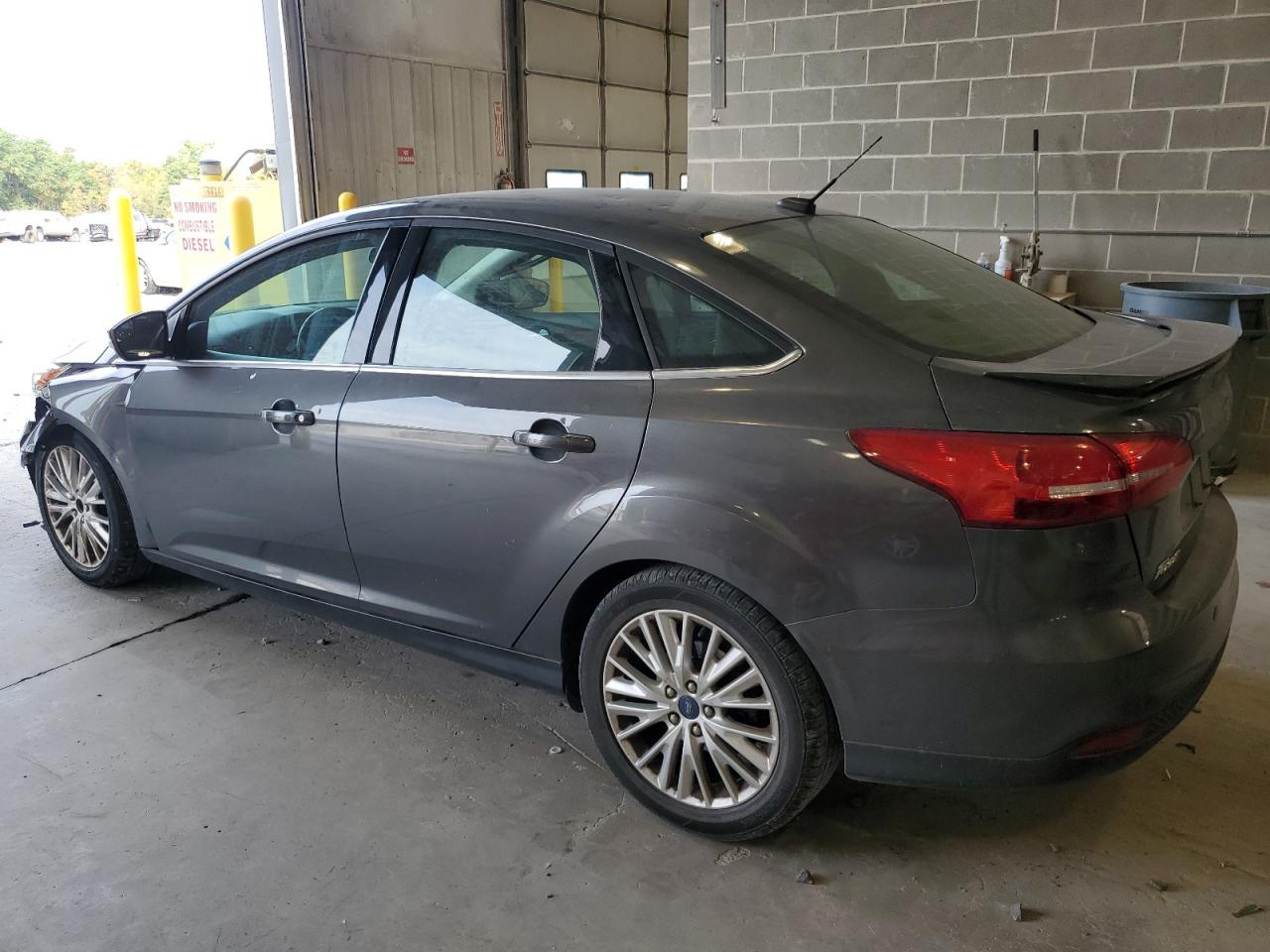 FORD FOCUS TITANIUM