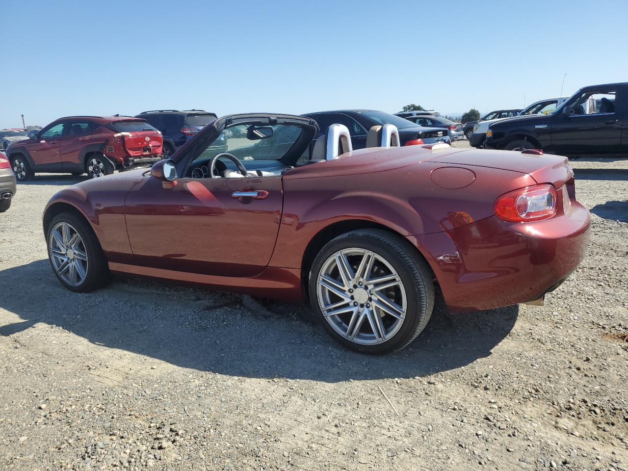 MAZDA MX-5 MIATA