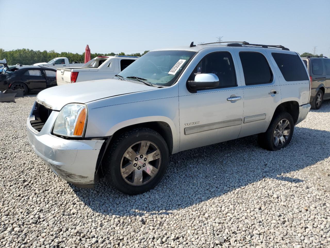GMC YUKON SLT