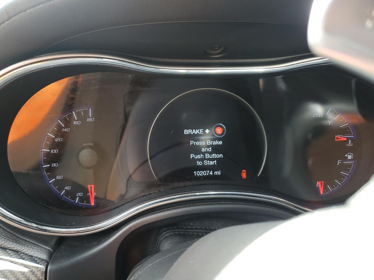 JEEP GRAND CHEROKEE SRT-8