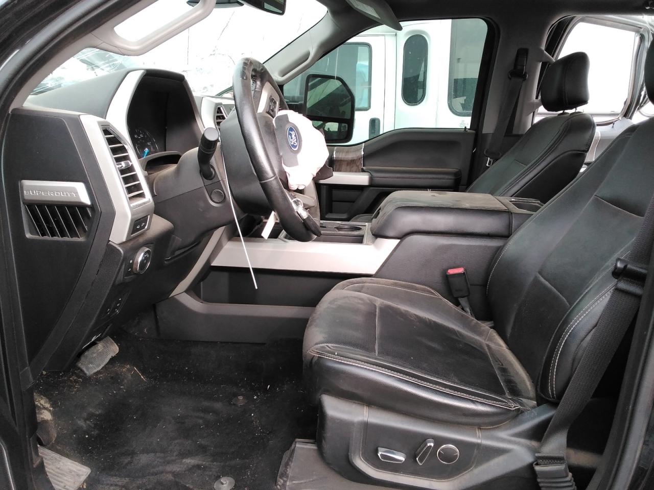 Lot #3242695114 2017 FORD TRUCK F450 CREW C PU 4X4 D