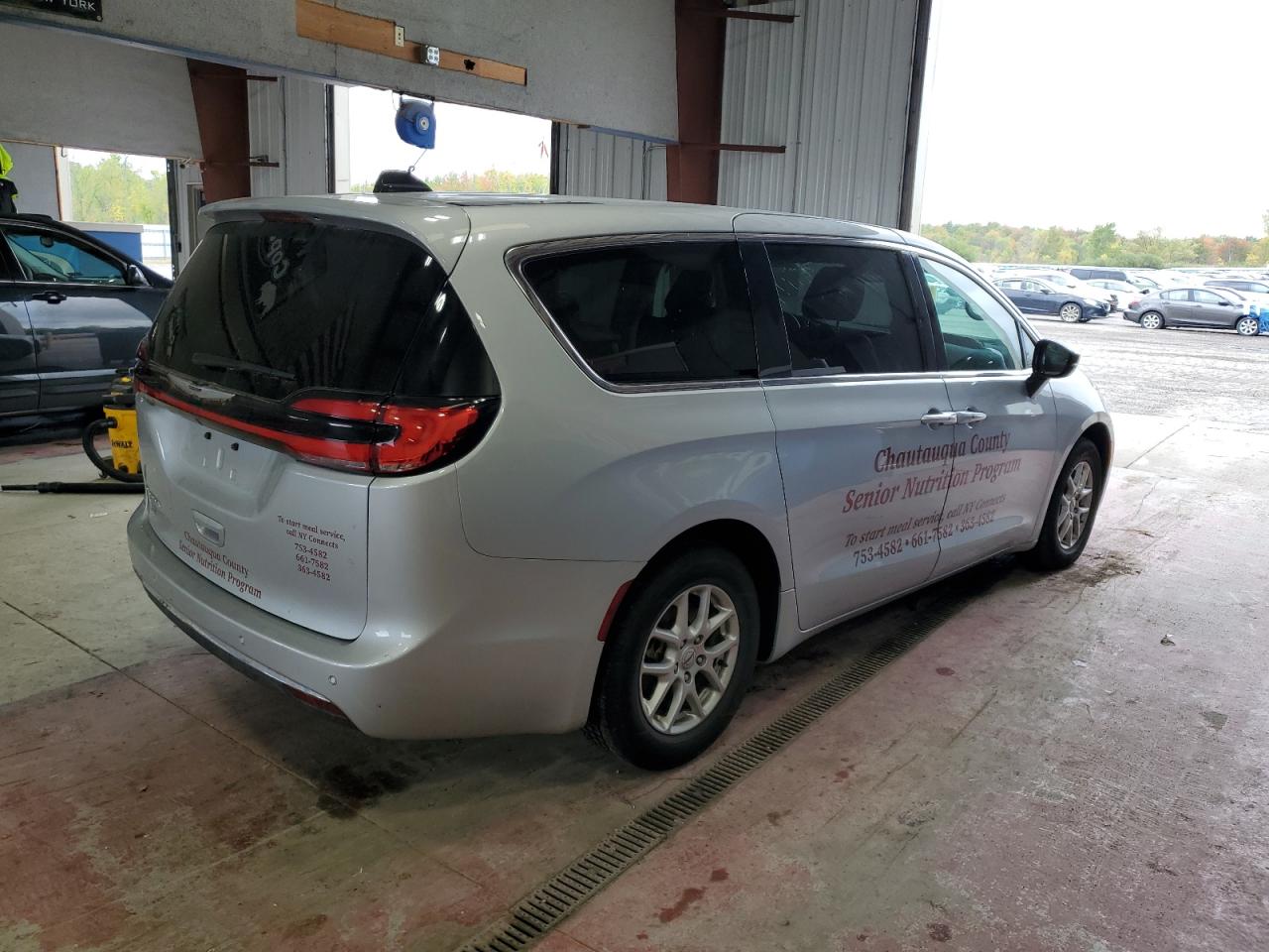 CHRYSLER PACIFICA TOURING L
