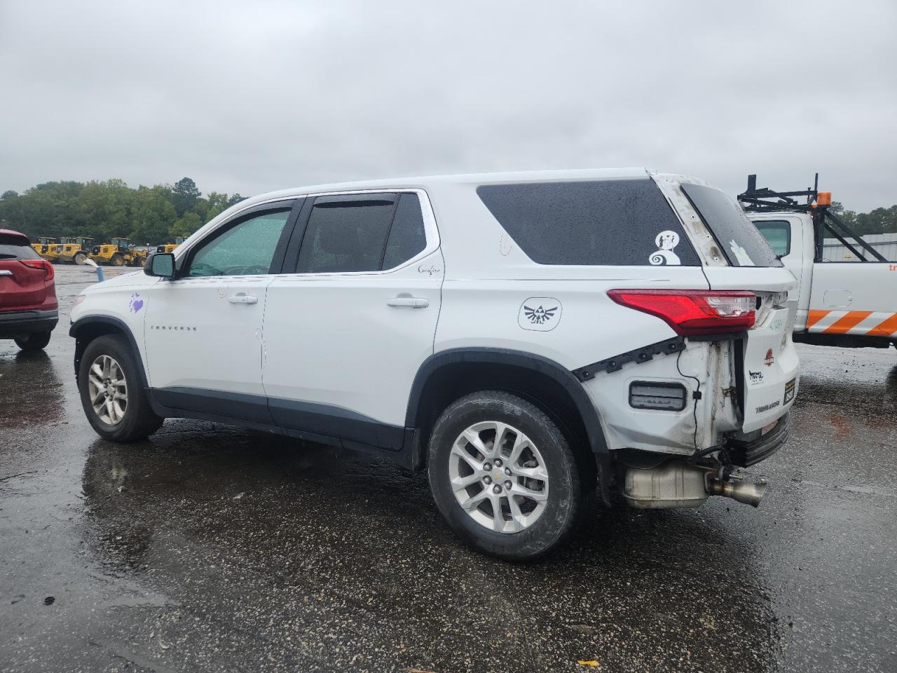 CHEVROLET TRAVERSE LS