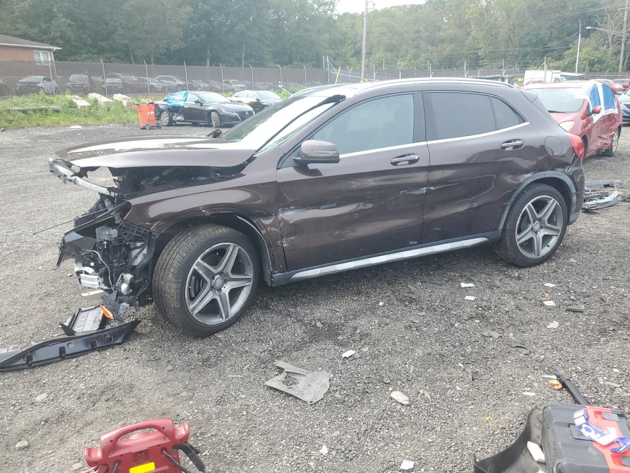 MERCEDES-BENZ GLA-CLASS 250 4MATIC