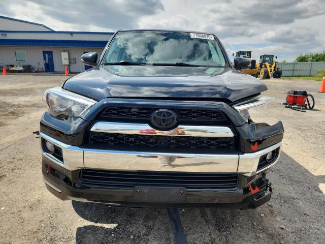 2018 TOYOTA 4RUNNER SR JTEBU5JR7J5532434