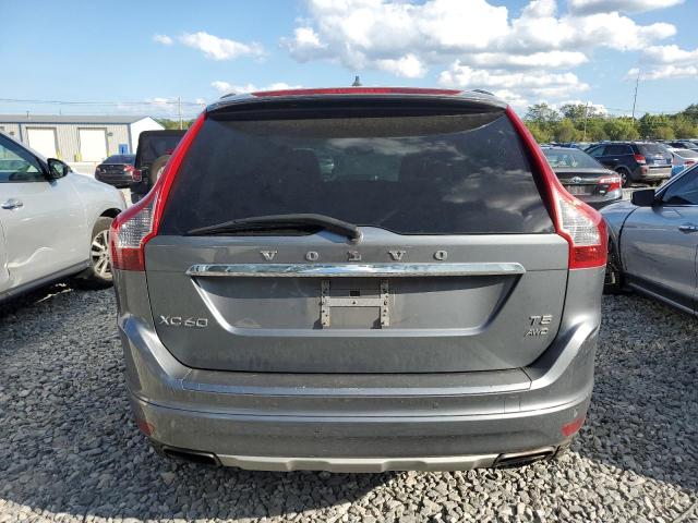 2016 VOLVO XC60 T5 PR YV4612RK8G2794944