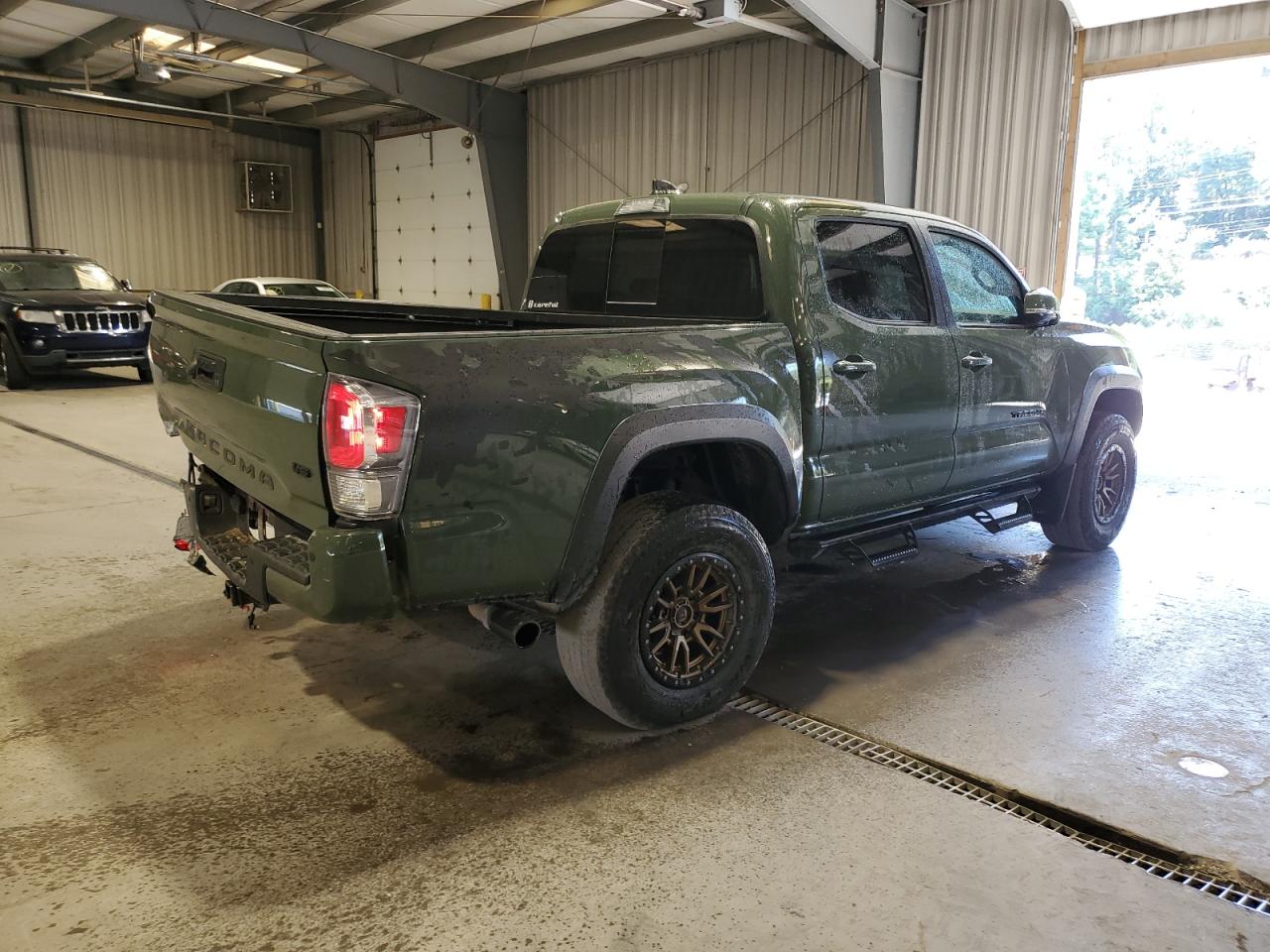 TOYOTA TACOMA DOUBLE CAB