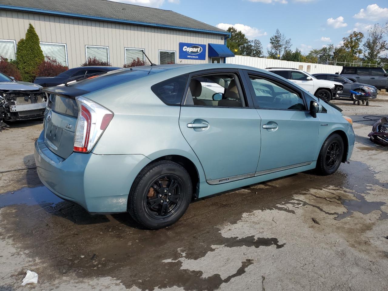 TOYOTA PRIUS