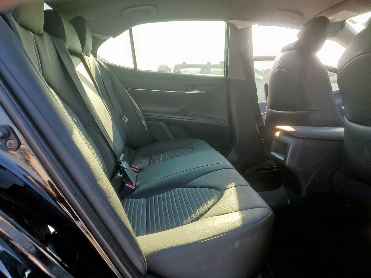 TOYOTA CAMRY SE NIGHT SHADE