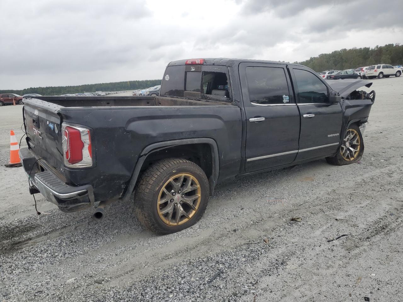 GMC SIERRA 1500 C1500 SLT