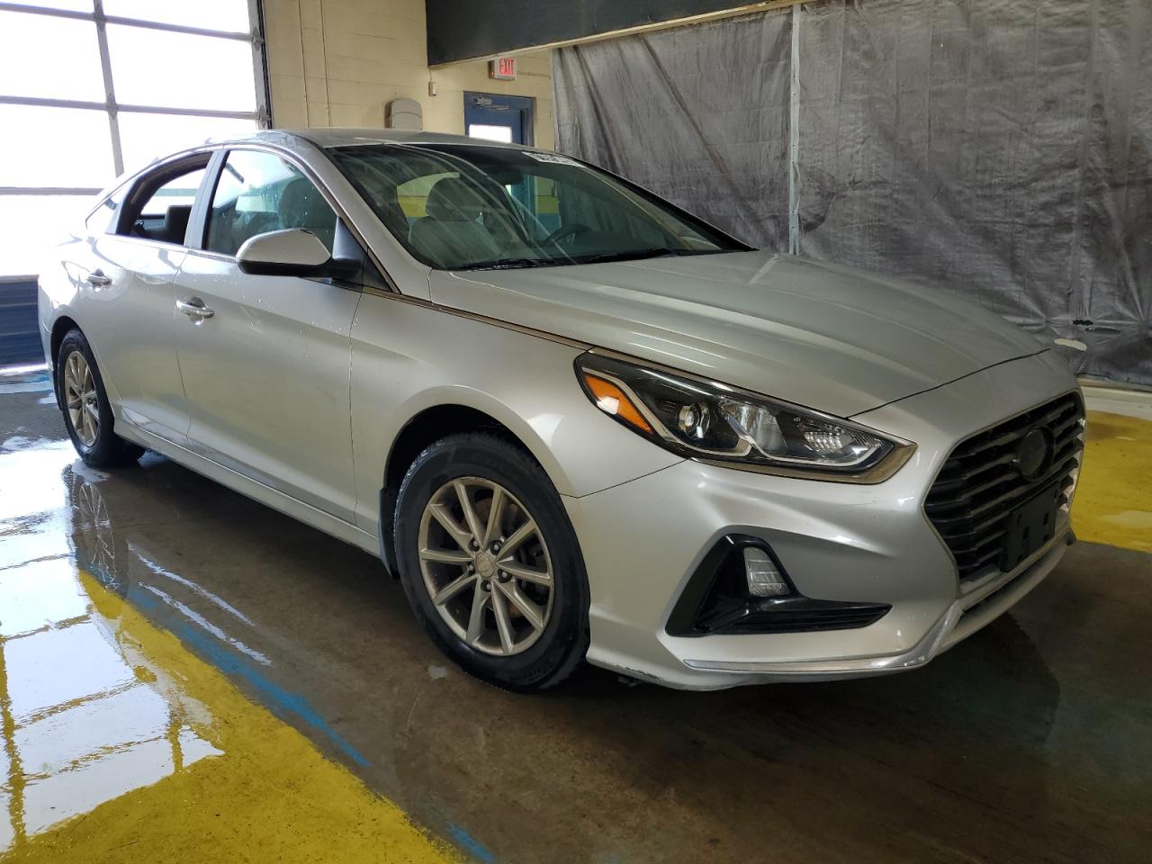 Lot #3304531437 2018 HYUNDAI SONATA SE