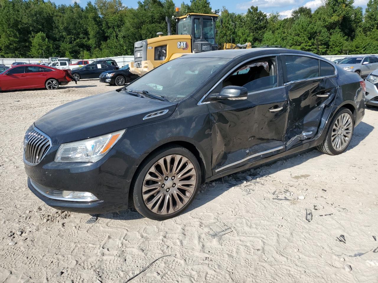 Lot #3302710040 2015 BUICK LACROSSE P