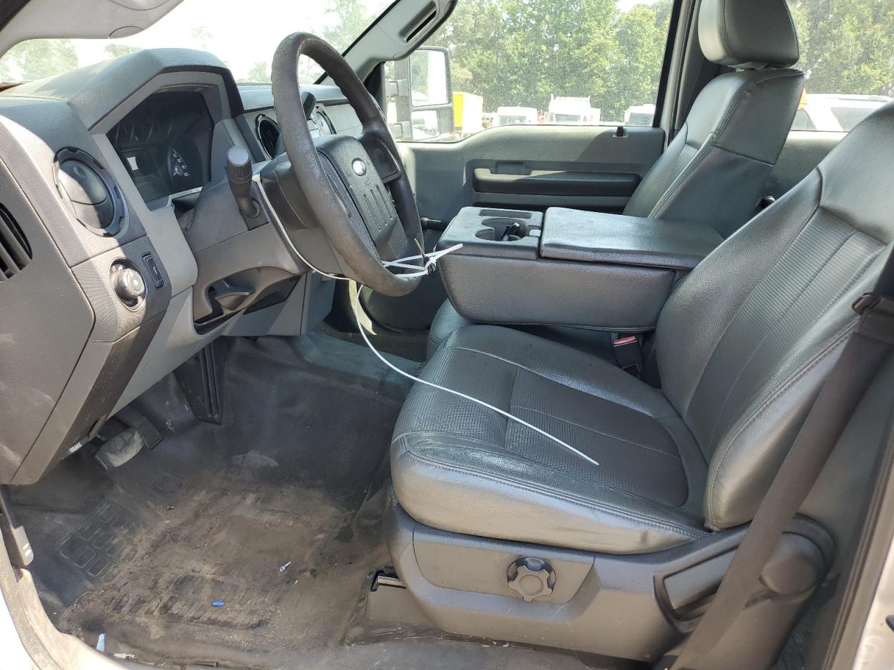 FORD F-250 SUPER DUTY