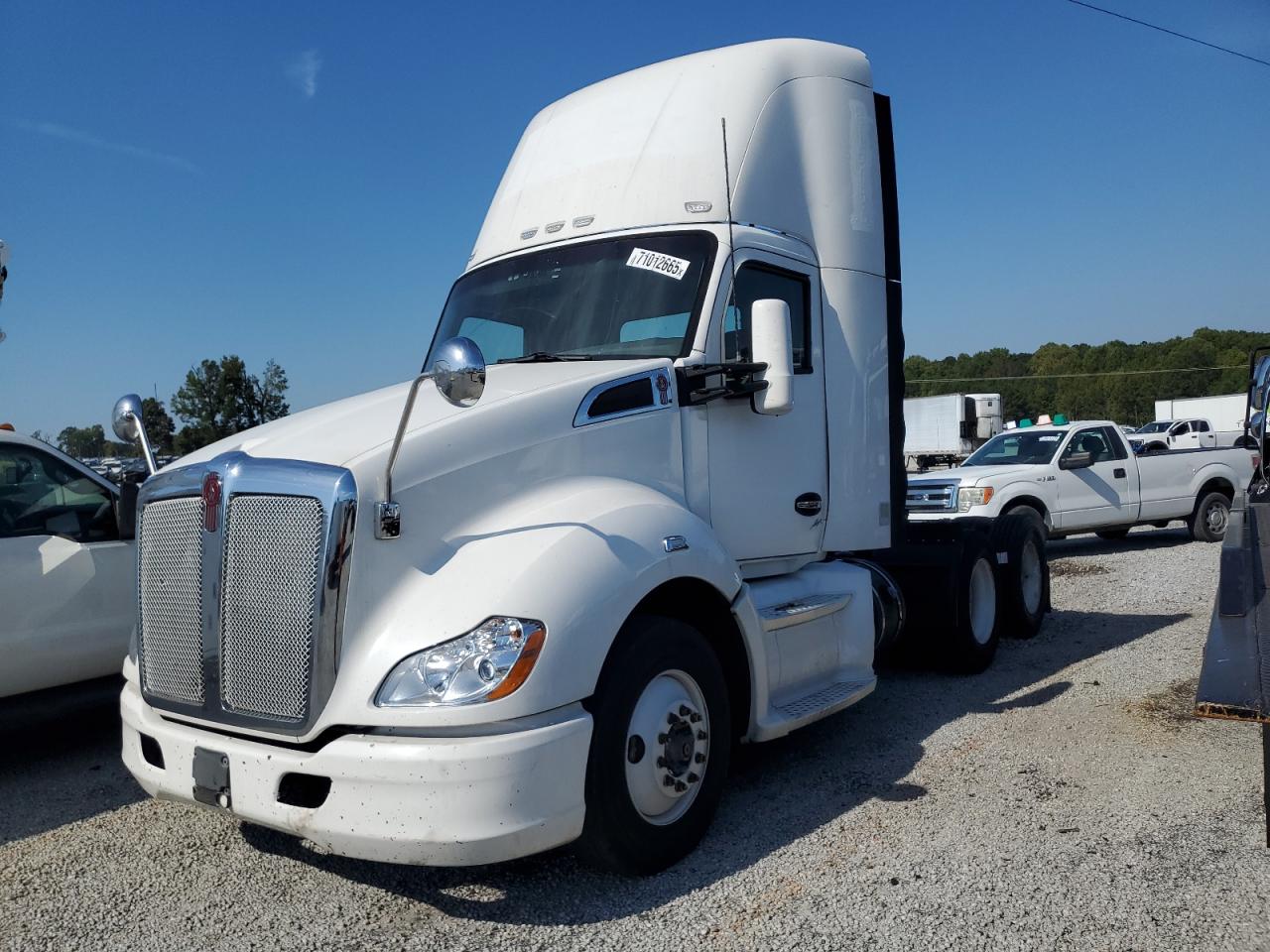 Lot #3274712791 2014 KENWORTH T680