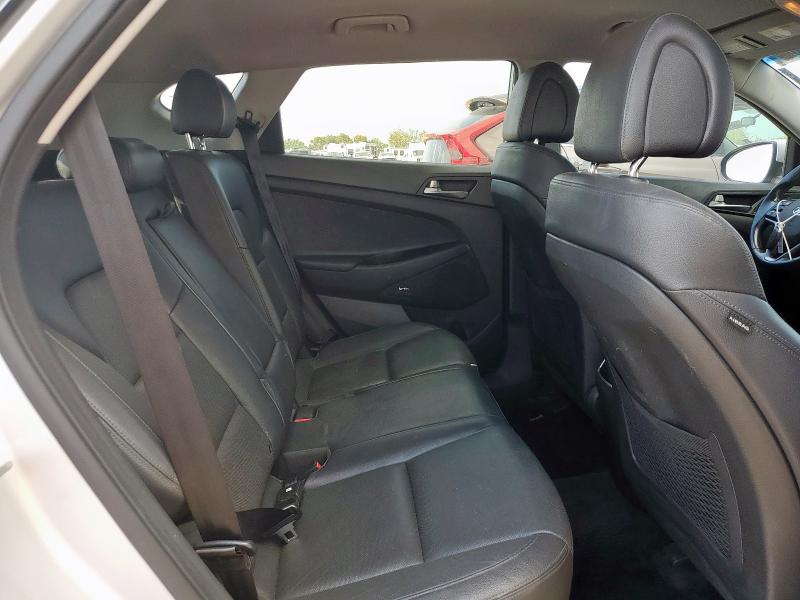 2017 HYUNDAI TUCSON LIM KM8J33A2XHU564445