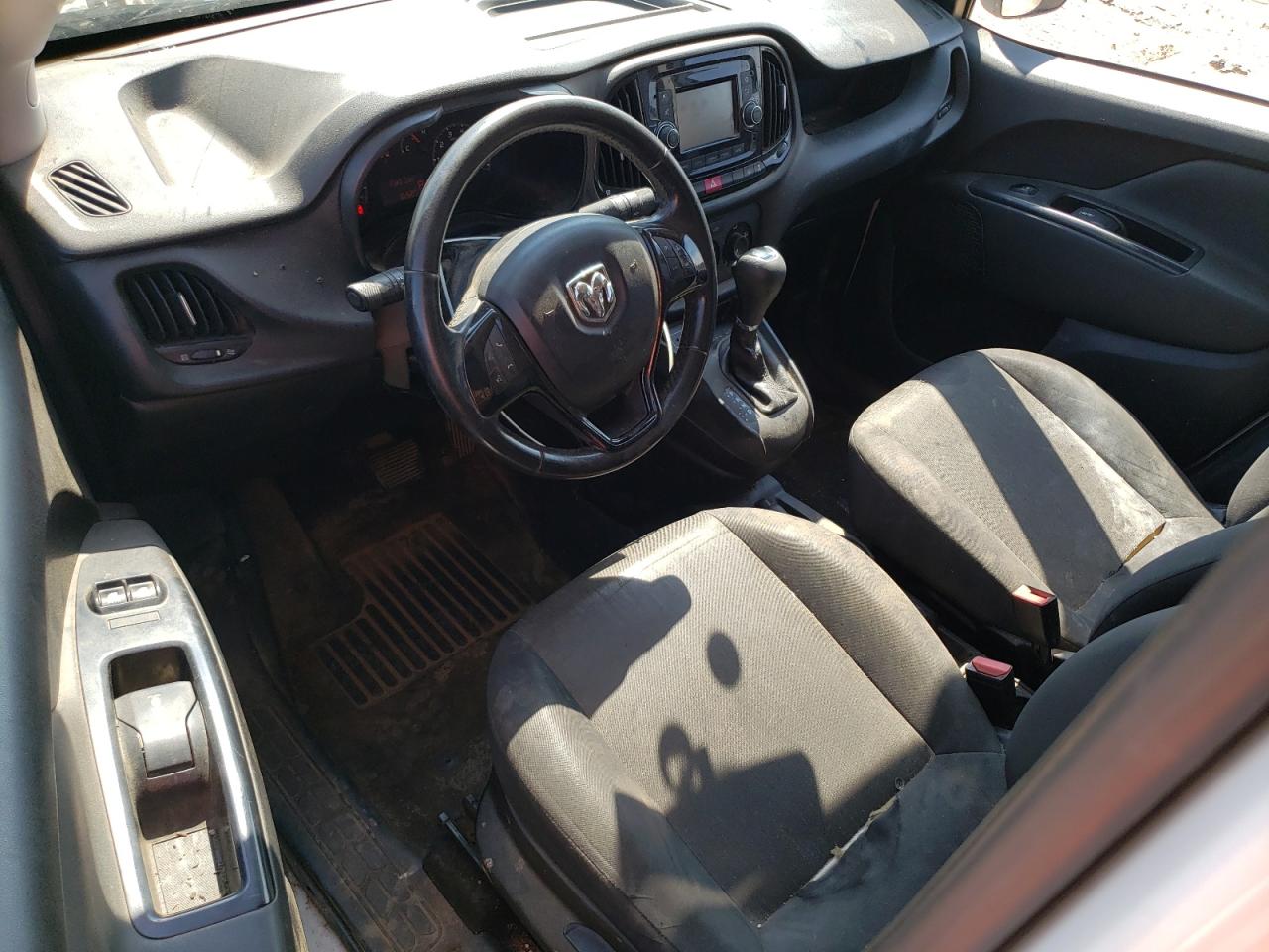 Lot #3296902819 2017 RAM PROMASTER CITY SLT