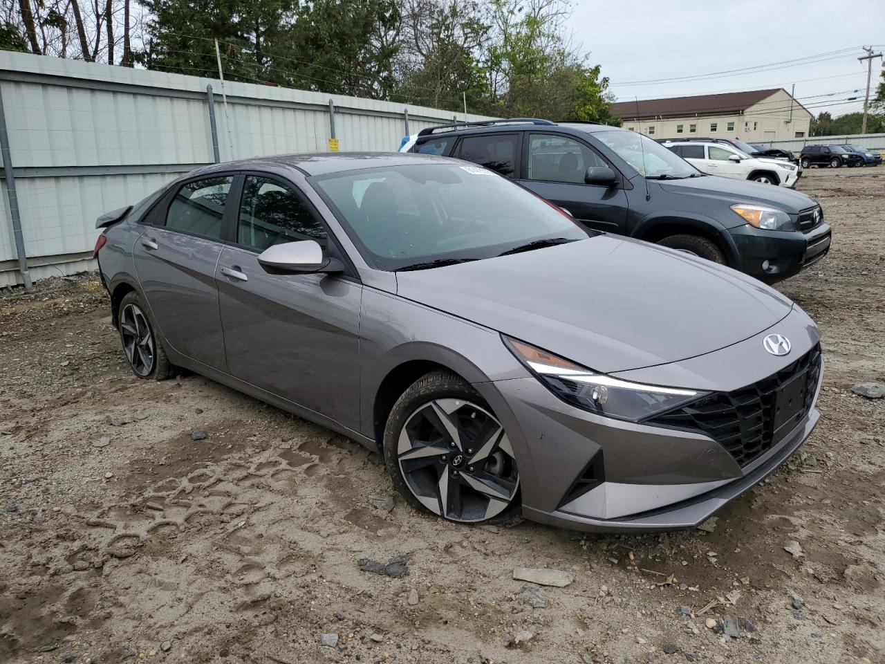 HYUNDAI ELANTRA SEL