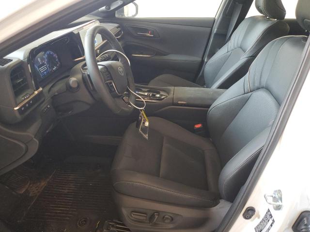 2025 TOYOTA CROWN SIGNIA XLE JTDACAAJ0S3017083