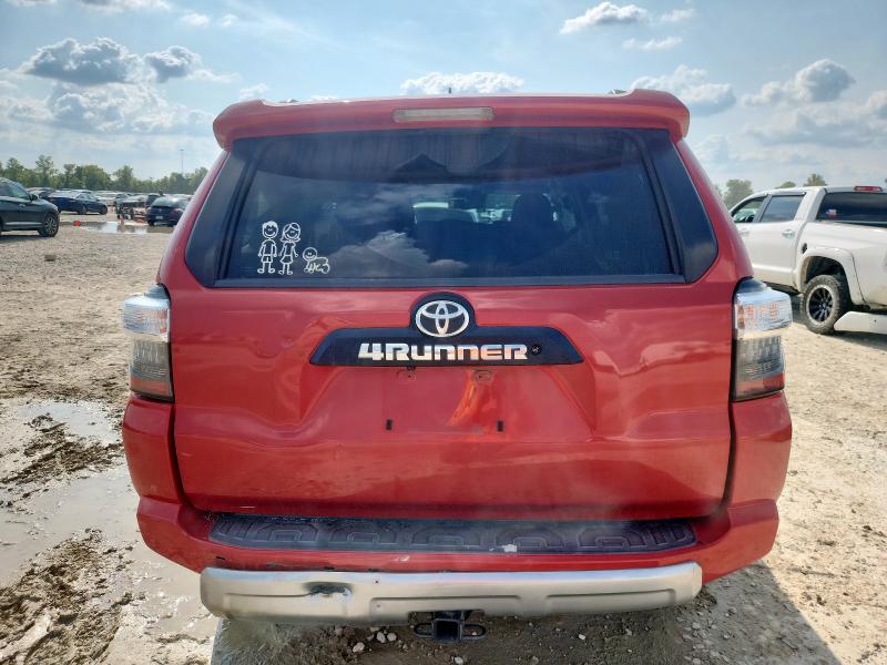 2021 TOYOTA 4RUNNER SR JTEPU5JR9M5866572
