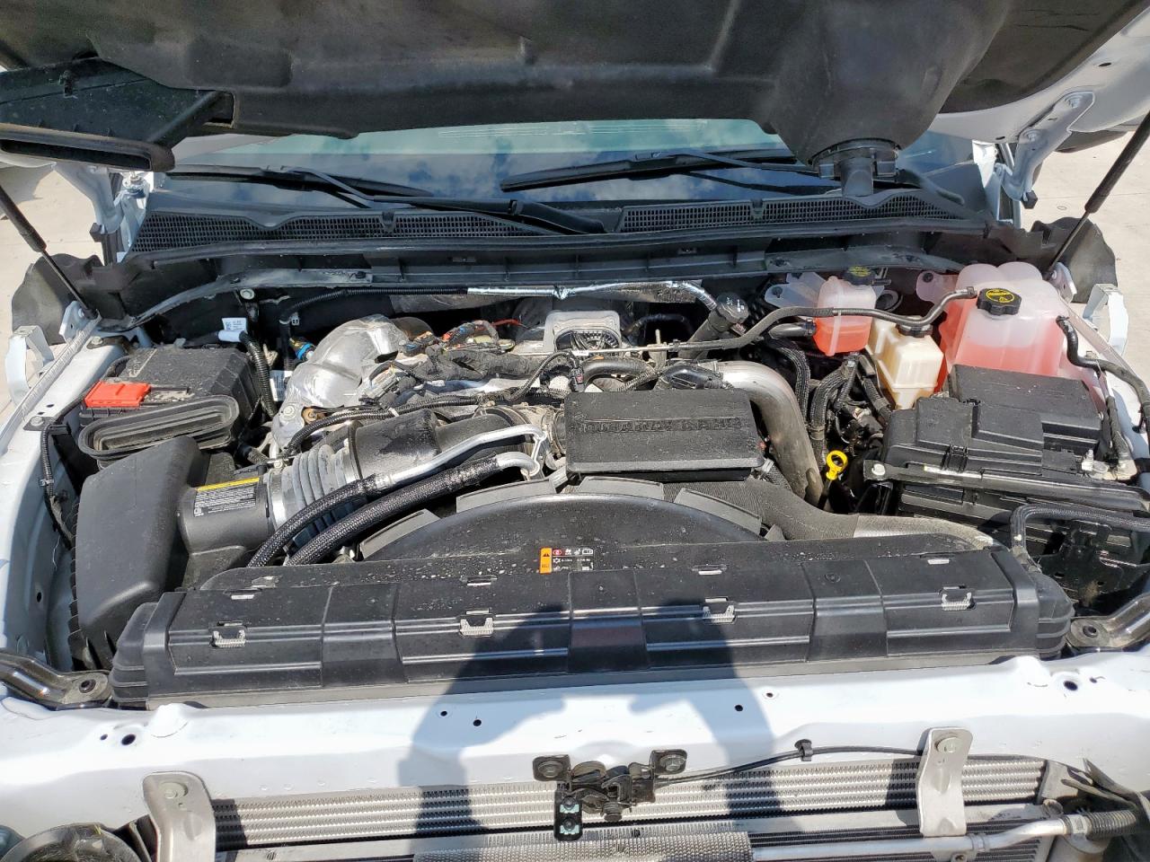 GMC SIERRA K2500 DENALI