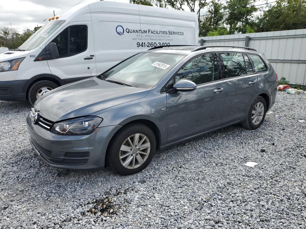 VOLKSWAGEN GOLF SPORTSVAN S